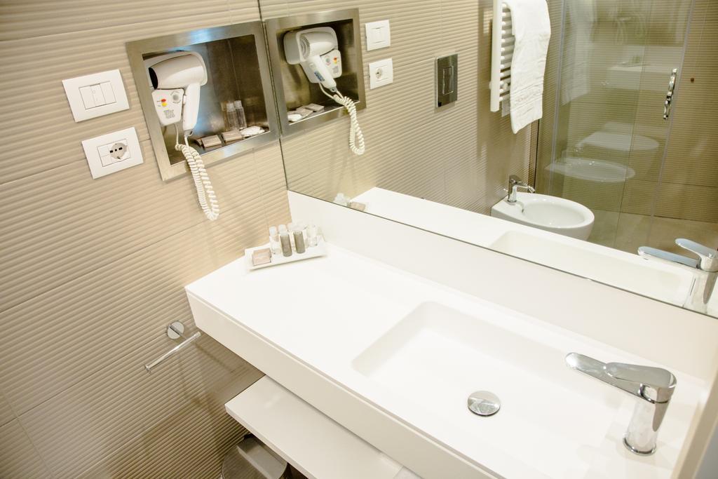 Hotel Ambassador Marotta Dış mekan fotoğraf